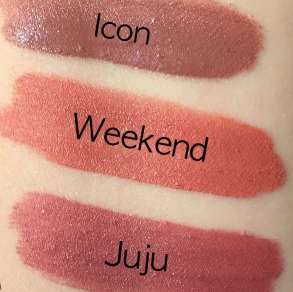 ❇️🧚‍♀️WEEKEND BareMinerals DISCONTINUED Gen Nude Liquid Lipcolor NWOBOX